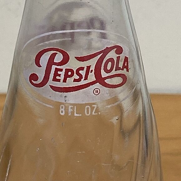 Vintage 8 oz Clear Swirl Glass Pepsi/Pepsi-Cola Crown Top Bottle 8 3/4 in Tall - Picture 10 of 14